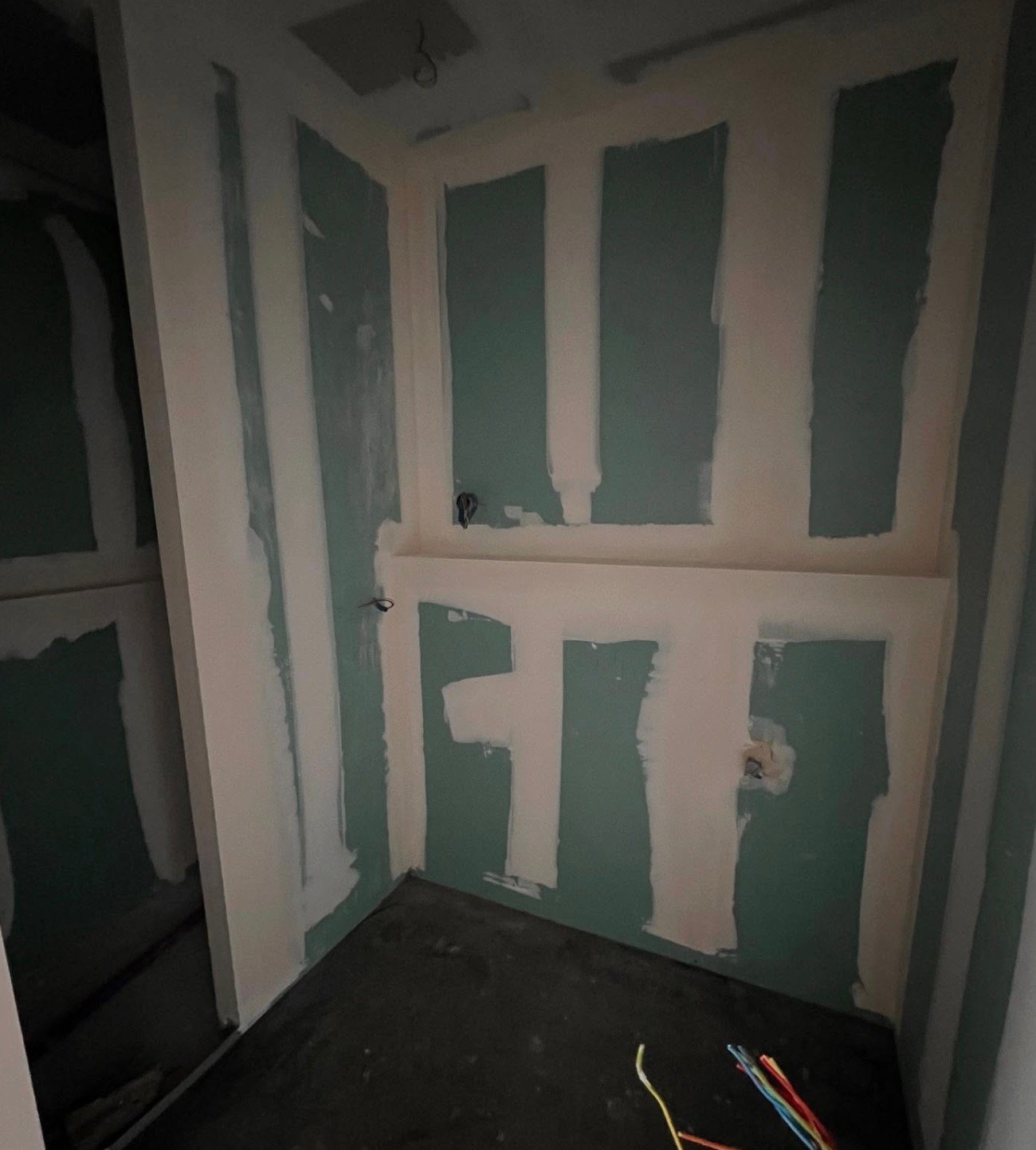 Pose placo plaques jointoyées – Le Jointeur Rennais